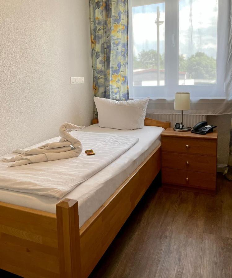 Aalto Hotel Langenhagen  Buitenkant foto