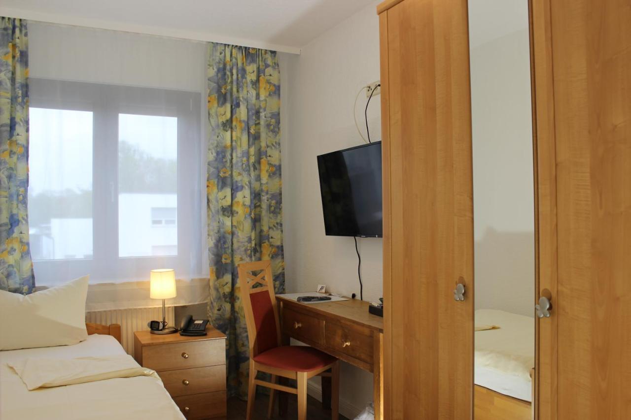 Aalto Hotel Langenhagen  Buitenkant foto